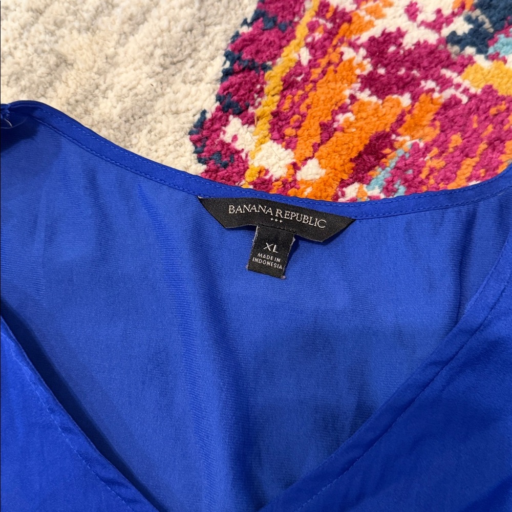 Banana Republic Blue Women's Top - Picture 2 of 2